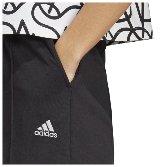 Adidas Γυναικεία βερμούδα Bluv Q2 Adidas Γυναικεία βερμούδα Bluv Q2